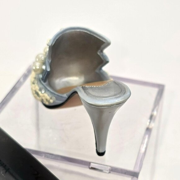 Pearl & Rhinestone Embellished Shoe Figurine Circa 1990 "Frosted Fantasy" PR608 - Picture 8 of 11